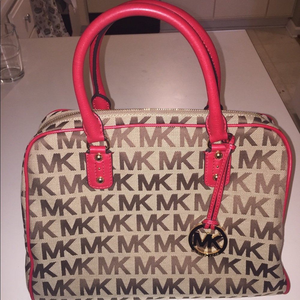 Michael Kors purse brand new!